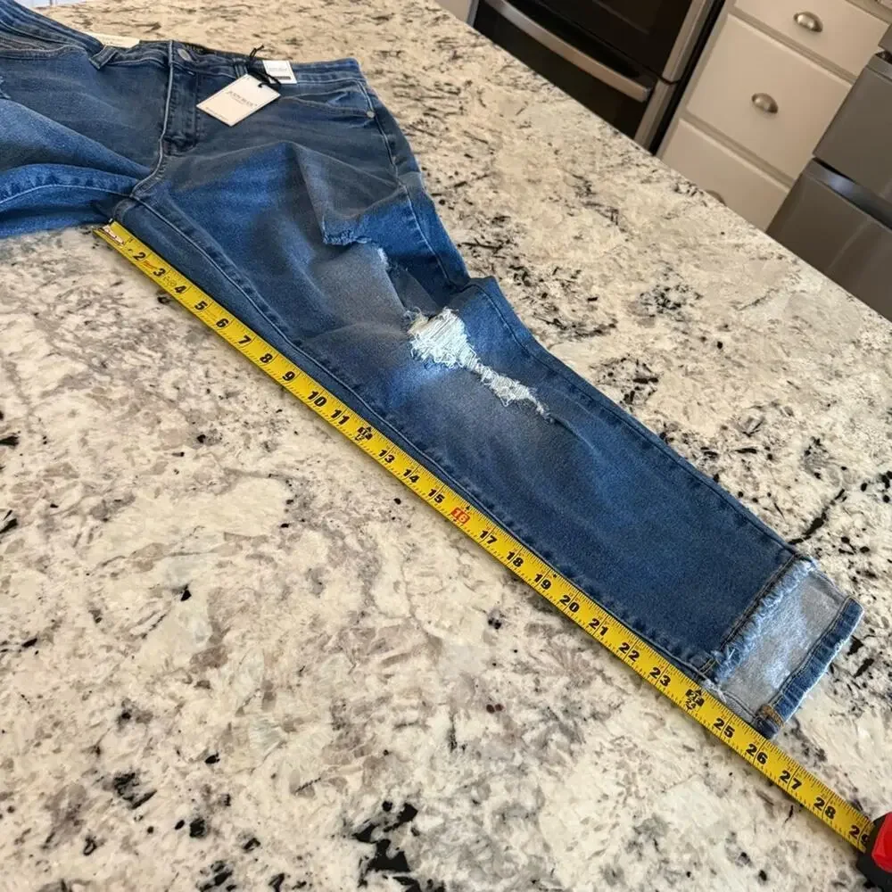 Judy Blue High Waist Slim Fit Jeans Distressed 15/32 NWT JB84183
